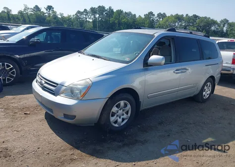 2006 Kia Sedona Ex/Lx z USA, uszkodzony, nr VIN KNDMB233866089593